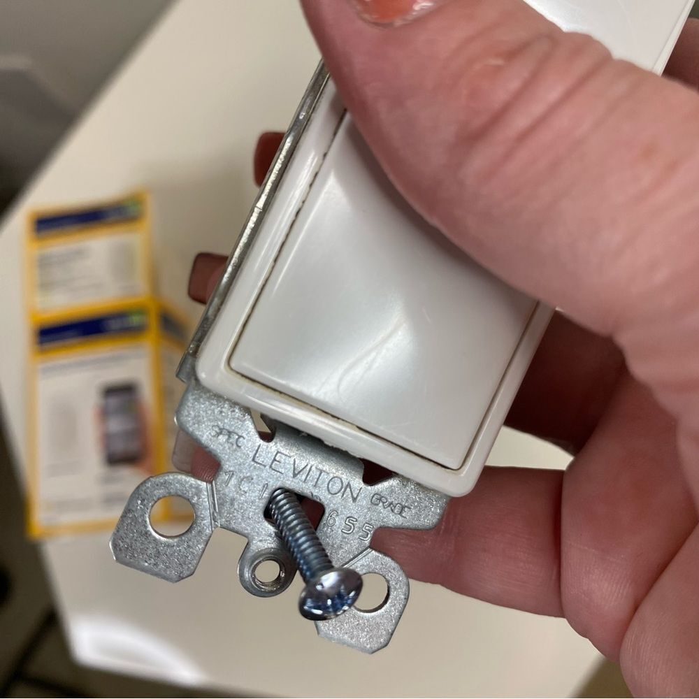 Leviton NWOT Dimmer Switch 15A 120/277V AC/CA, White Set of 3